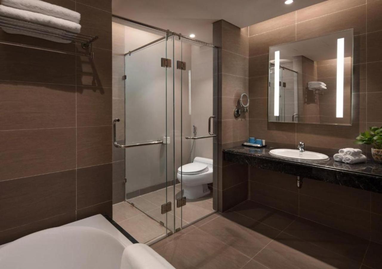 Sunrise Luxury Apartment With Ocean View Da Nang Esterno foto