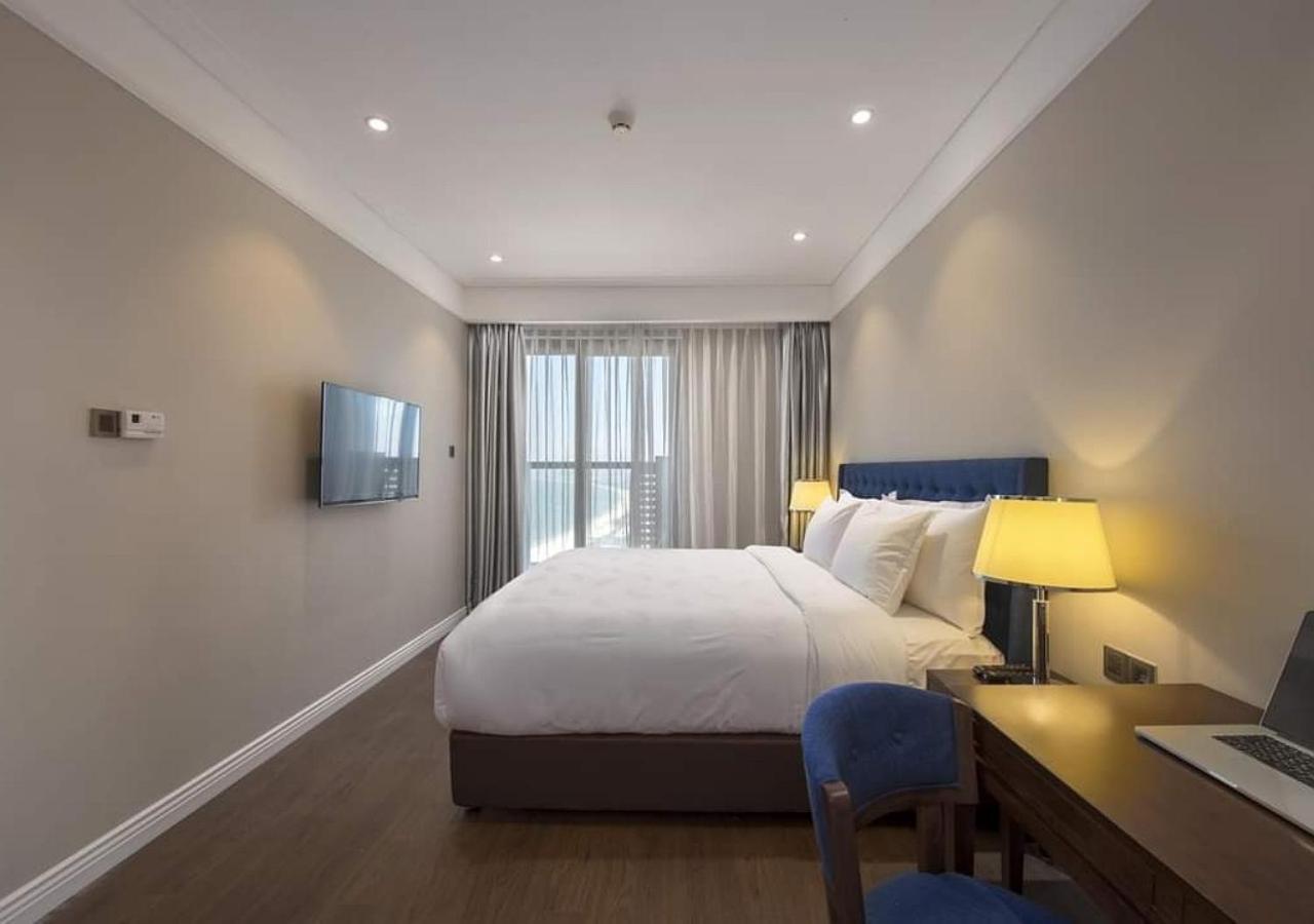 Sunrise Luxury Apartment With Ocean View Da Nang Esterno foto