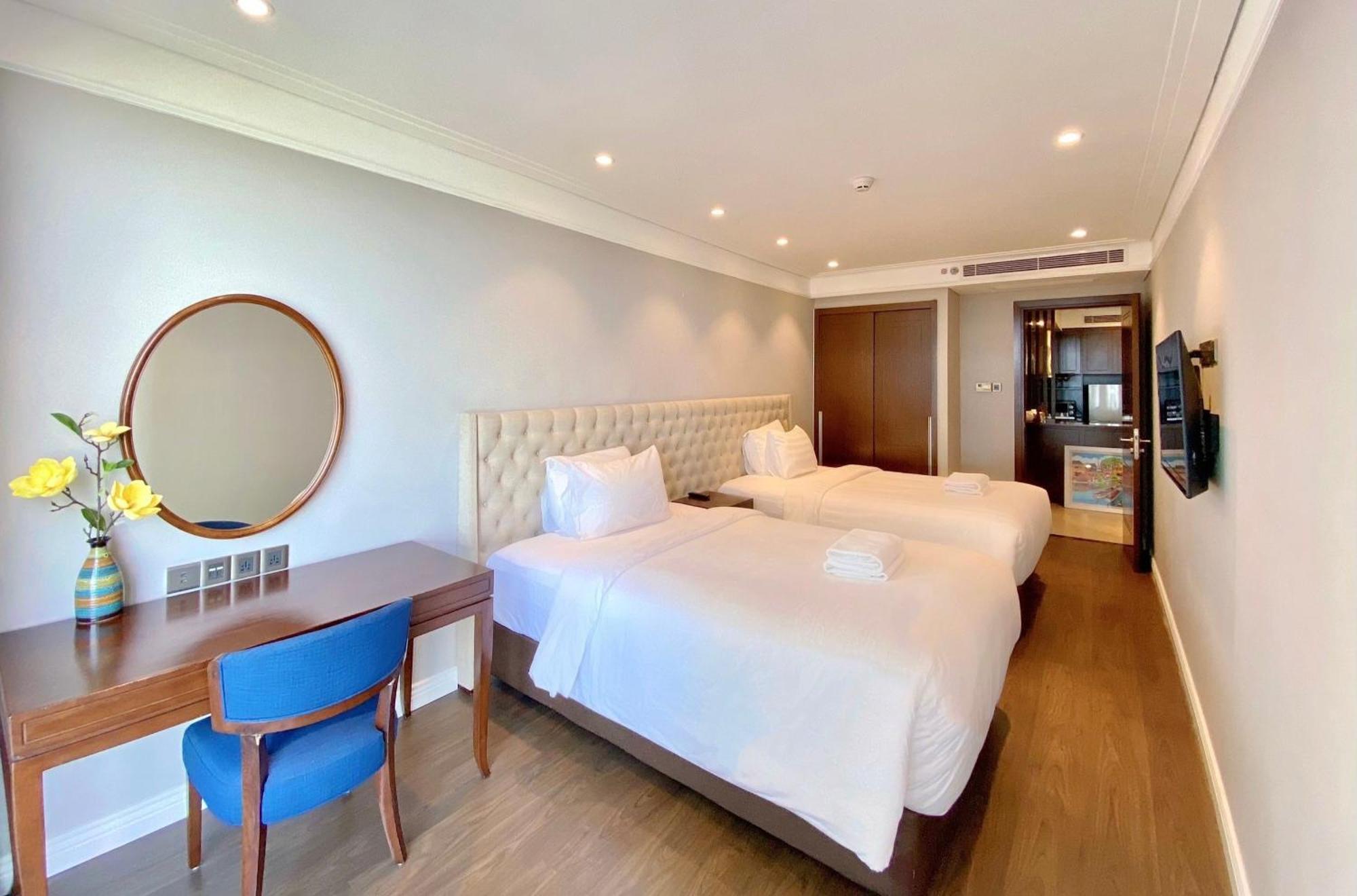 Sunrise Luxury Apartment With Ocean View Da Nang Esterno foto